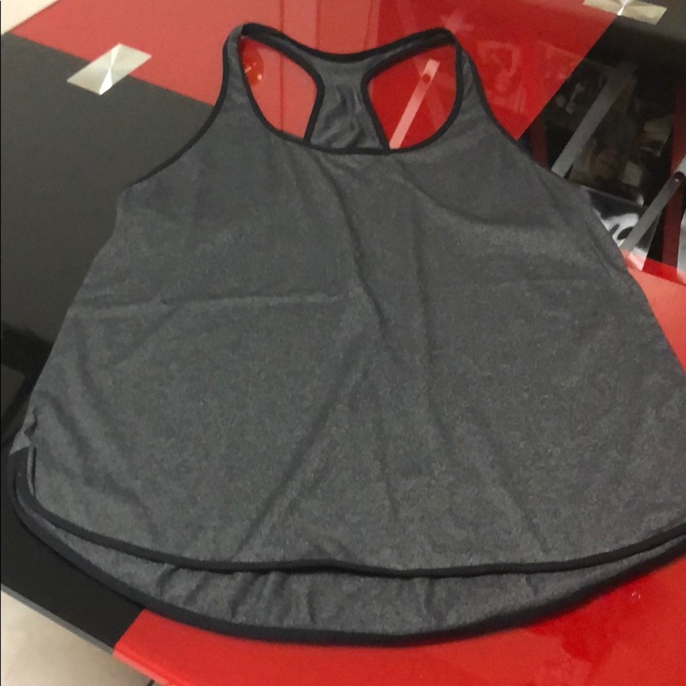Lululemon top, size 6